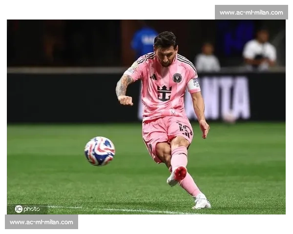 梅西神级传球 + 任意球制胜！世俱杯队友屡失良机 37 岁球王仍能一己之力改写比赛