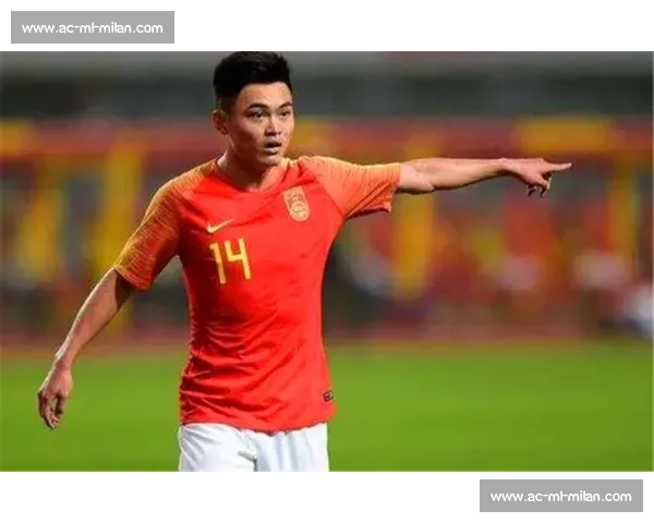 黄紫昌带伤出战创纪录!额眉缝八针仍头球破门