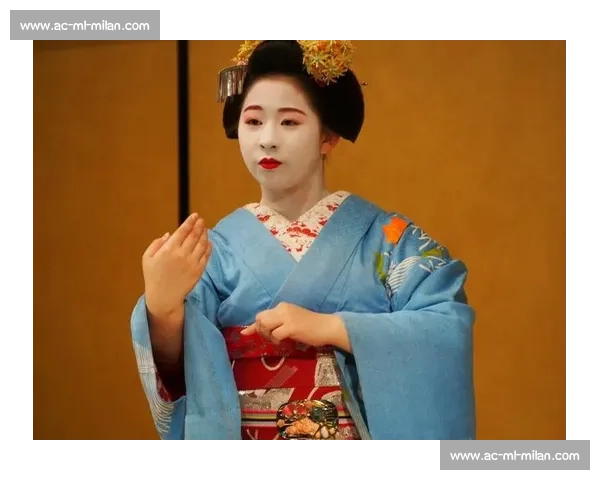 日本传统舞蹈表演引发审美争议：文化表达与大众认知的碰撞